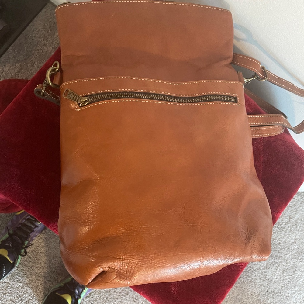 PATRICIA NASH - Luzille Leather Convertible Backpack Purse - Picture 2 of 5